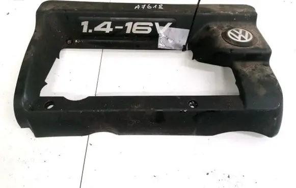 Volkswagen Golf IV Engine cover (trim) 036103925F