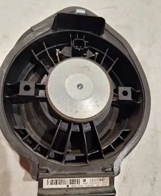 Opel Meriva B Rear door speaker 13240947