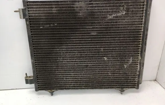 A/C cooling radiator (condenser)