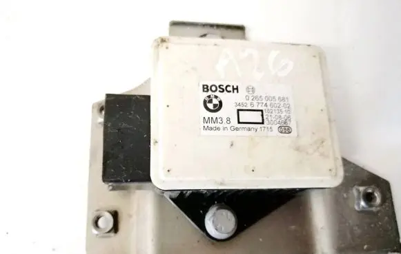 BMW 5 E60 E61 ESP acceleration yaw rate sensor 0265005681 6774602-02