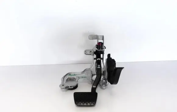 Audi A7 S7 4G Pedal assembly 4G1723117