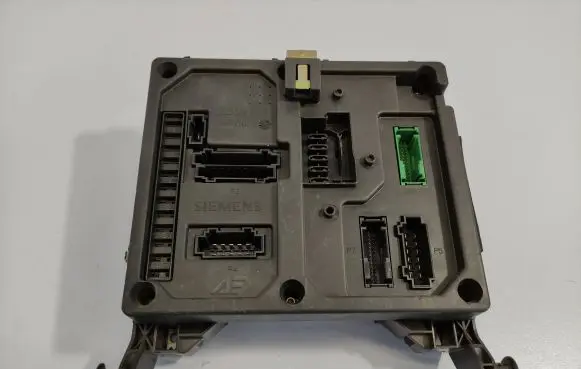 Volkswagen Sharan Comfort/convenience module S108152001