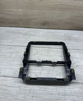 Volkswagen Touran I Other dashboard part 1T0858005A