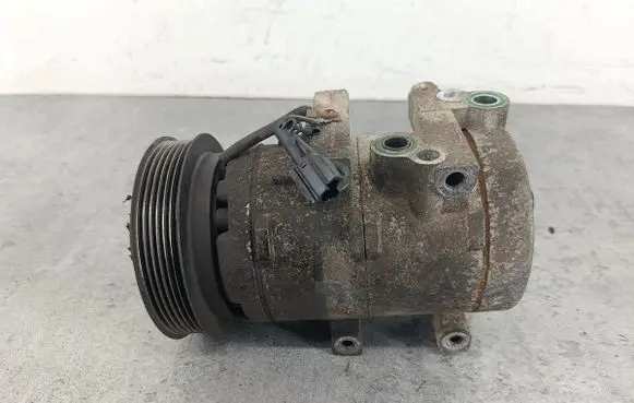 KIA Sportage Air conditioning (A/C) compressor (pump)