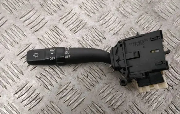 Toyota Corolla Verso E121 Indicator stalk 8414005110 173650