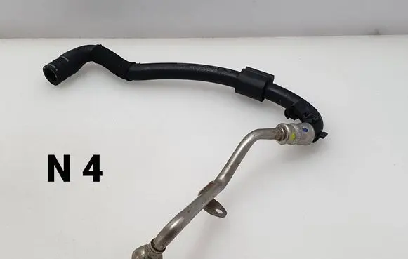 Audi A3 S3 8P Turbo turbocharger oiling pipe/hose 06J121492E 0MAMA0
