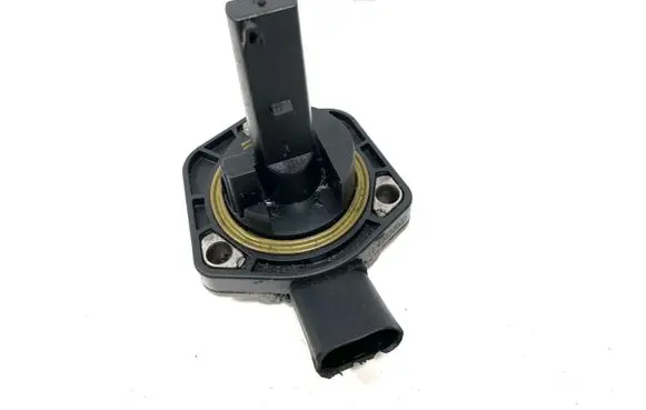 Volkswagen PASSAT B5.5 Oil level sensor 1J0907660B 6PR00807902