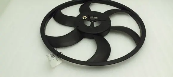 BMW X1 E84 Fan impeller 8250105
