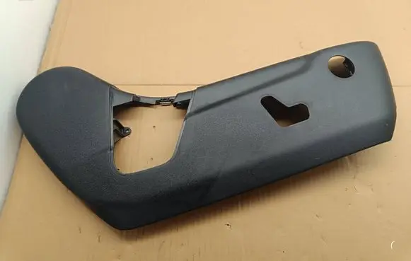 Jeep Grand Cherokee Seat trim D0CWXX58100 RC1071