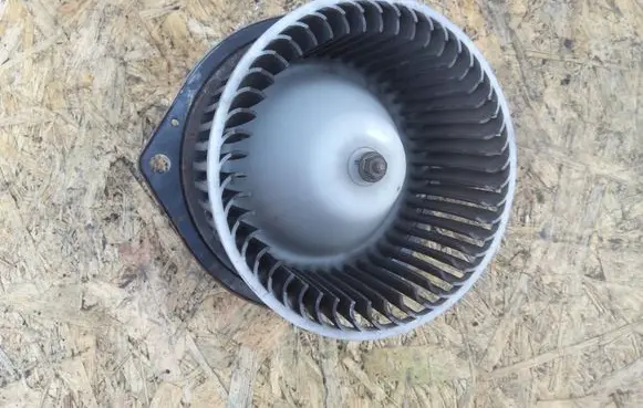 Mazda 626 Heater fan/blower HB111GA5R HB111GA5RB