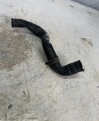 Mercedes-Benz CLA C117 X117 W117 Engine coolant pipe/hose