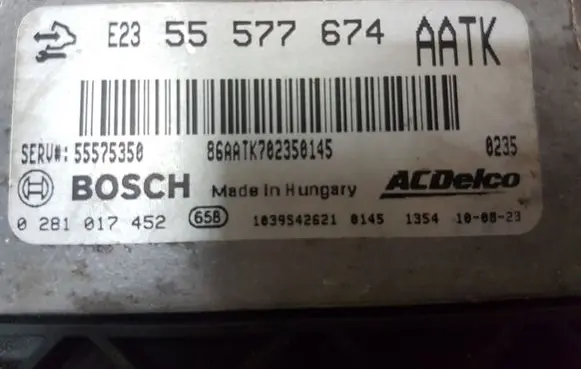 Opel Insignia A Engine control unit/module 55577674 0281017452
