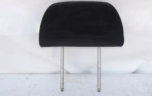 Volkswagen PASSAT B5.5 Rear seat headrest VWPB5