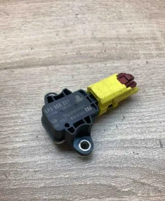 Audi A4 S4 B7 8E 8H Airbag deployment crash/impact sensor 8P0955557 011194