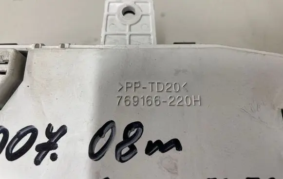 Peugeot 4007 Speedometer (instrument cluster) 769314830H 769166220H
