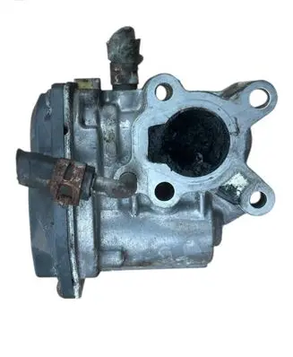 Toyota Auris 150 EGR valve 2580033011