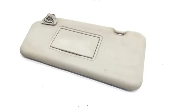 Sun visor