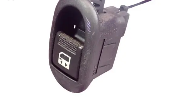 Peugeot 1007 Headlight wiper switch 
