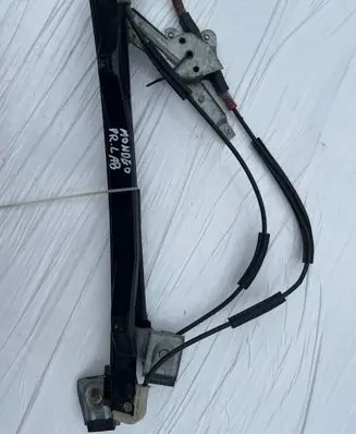 Ford Mondeo Mk III Front door electric window regulator 23200 S71F