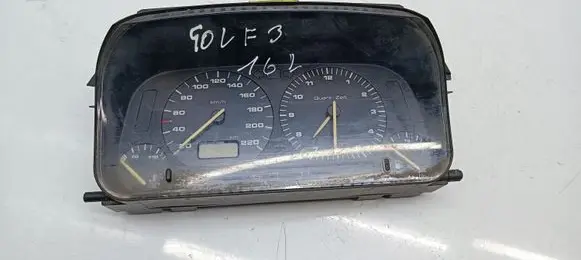 Volkswagen Golf III Speedometer (instrument cluster) 5392324710