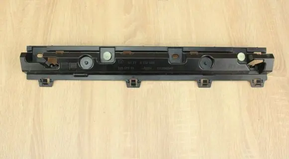 BMW 4 G22 G23 G24 G26 Tail light bulb cover holder 51778737084