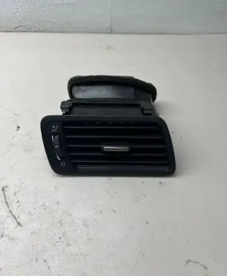 Volkswagen PASSAT B6 Dashboard side air vent grill/cover trim 3C1819702E