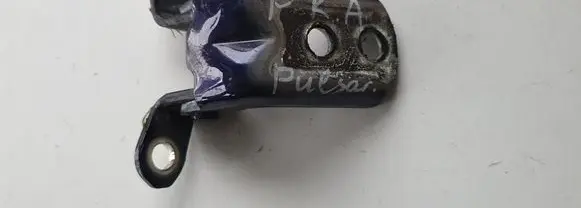 Nissan Pulsar Front door lower hinge 