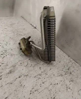 Air conditioning (A/C) radiator (interior)