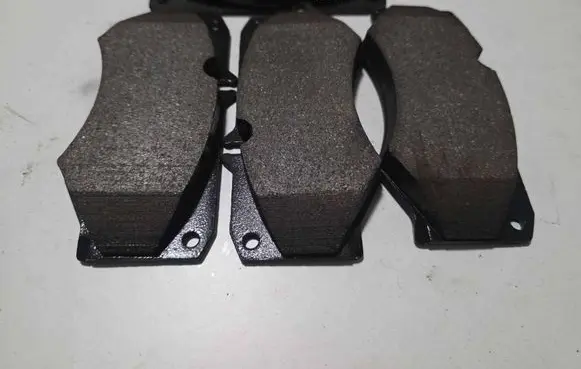 Mercedes-Benz G W461 W463 1st Gen Brake pads (front) A0014201420 A6015860045