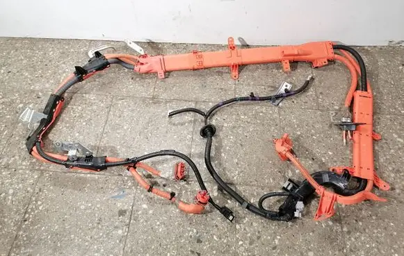 Lexus RX 450H Positive cable (battery) 821H148010 8281748E81