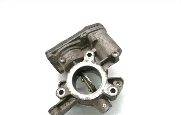 Opel Corsa D Electric throttle body valve 55564247