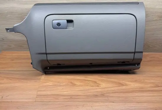 Volkswagen Golf V Glove box 1K1857097 P0110294