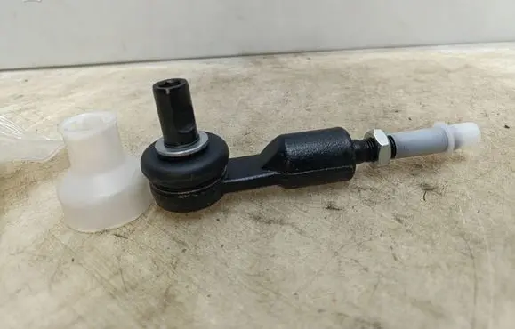 Audi A4 S4 B7 8E 8H Steering tie rod end 8E0419811B