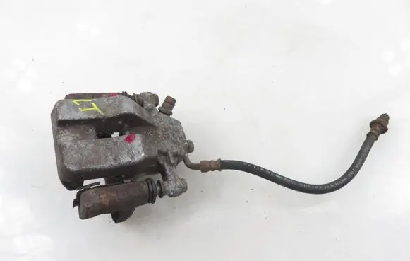 Toyota RAV 4 (XA30) Rear brake caliper 