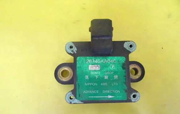 Subaru Forester SF ESP acceleration yaw rate sensor 26740AA040