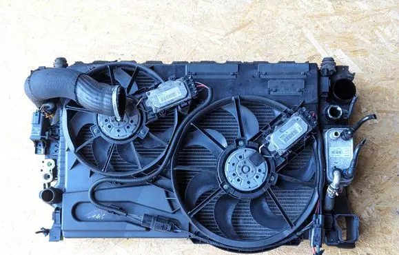 Volvo V70 Radiator set 1137328432