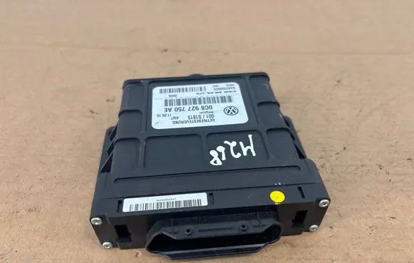 Audi Q7 4L Gearbox control unit/module 0C8927750AE 001S1815 SAKE000925