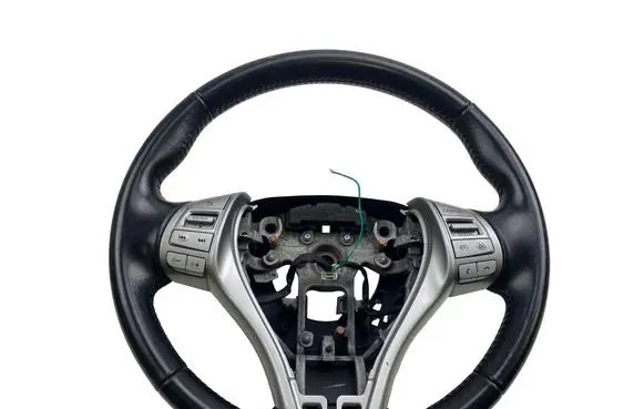 Nissan Qashqai Steering wheel 34221157A