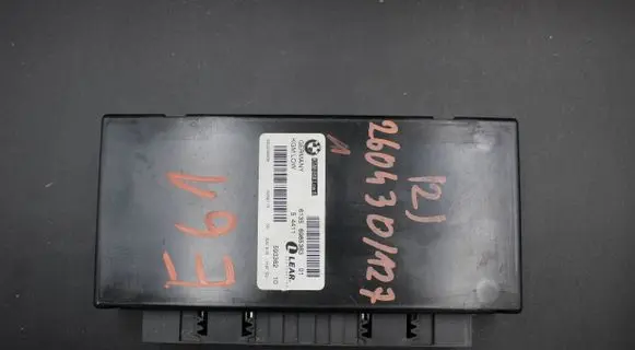 BMW 5 E60 E61 Gateway control module 6985363 0059118 54411