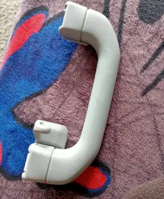 Mercedes-Benz C W203 Front interior roof grab handle A2038100451