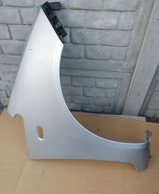 Mitsubishi Colt Fender