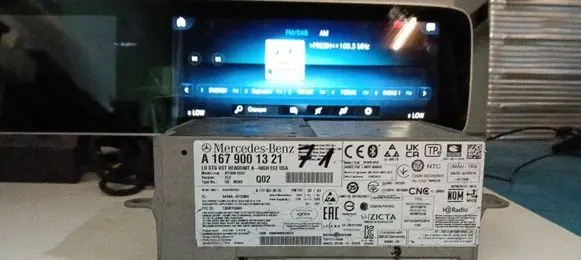 Mercedes-Benz A W177 Radio/CD/DVD/GPS head unit A1679001321