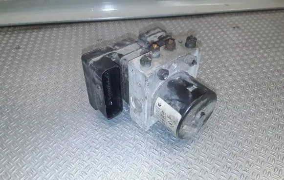 Renault Twingo II ABS Pump 8200403322 10097014093