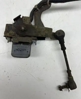 Lexus LS 400 Headlight/headlamp level sensor HD28Y