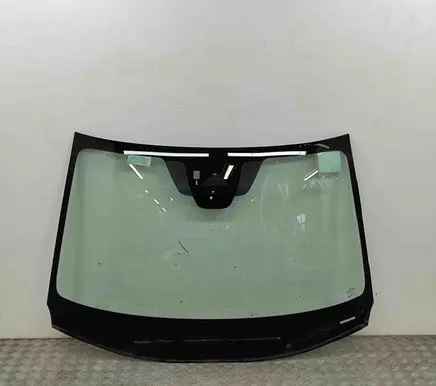 Mazda CX-30 Front windscreen/windshield window DMSV63900