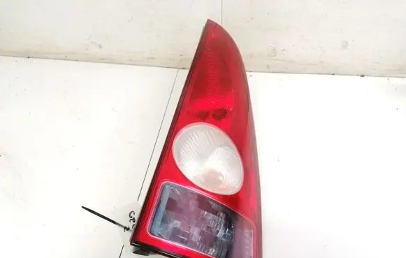 Renault Espace - Grand espace IV Rear/tail lights 8200027152