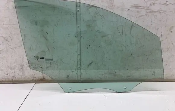 Mercedes-Benz GLA H247 Front door window glass four-door A2477257001