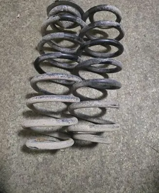 BMW 5 E39 Rear coil spring