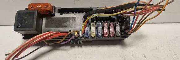 Mercedes-Benz E W212 Fuse module A0005400072 501411