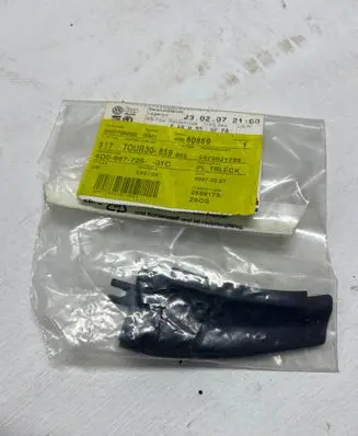 Audi A8 S8 D2 4D Battery box tray cover/lid 4D0867725 5070021735 2559175